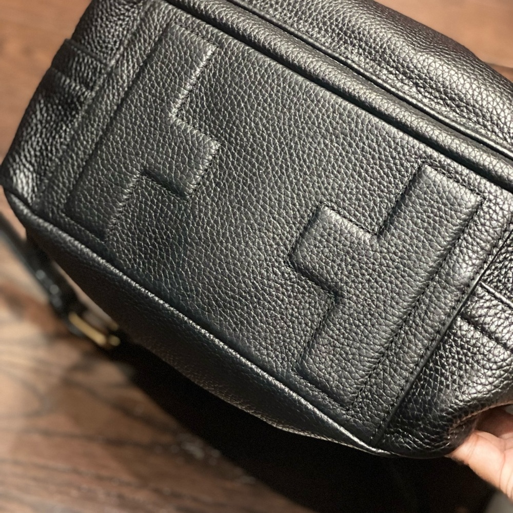 Authentic Tory Burch pure black leather backpack handbag pure black - Picture 3 of 6
